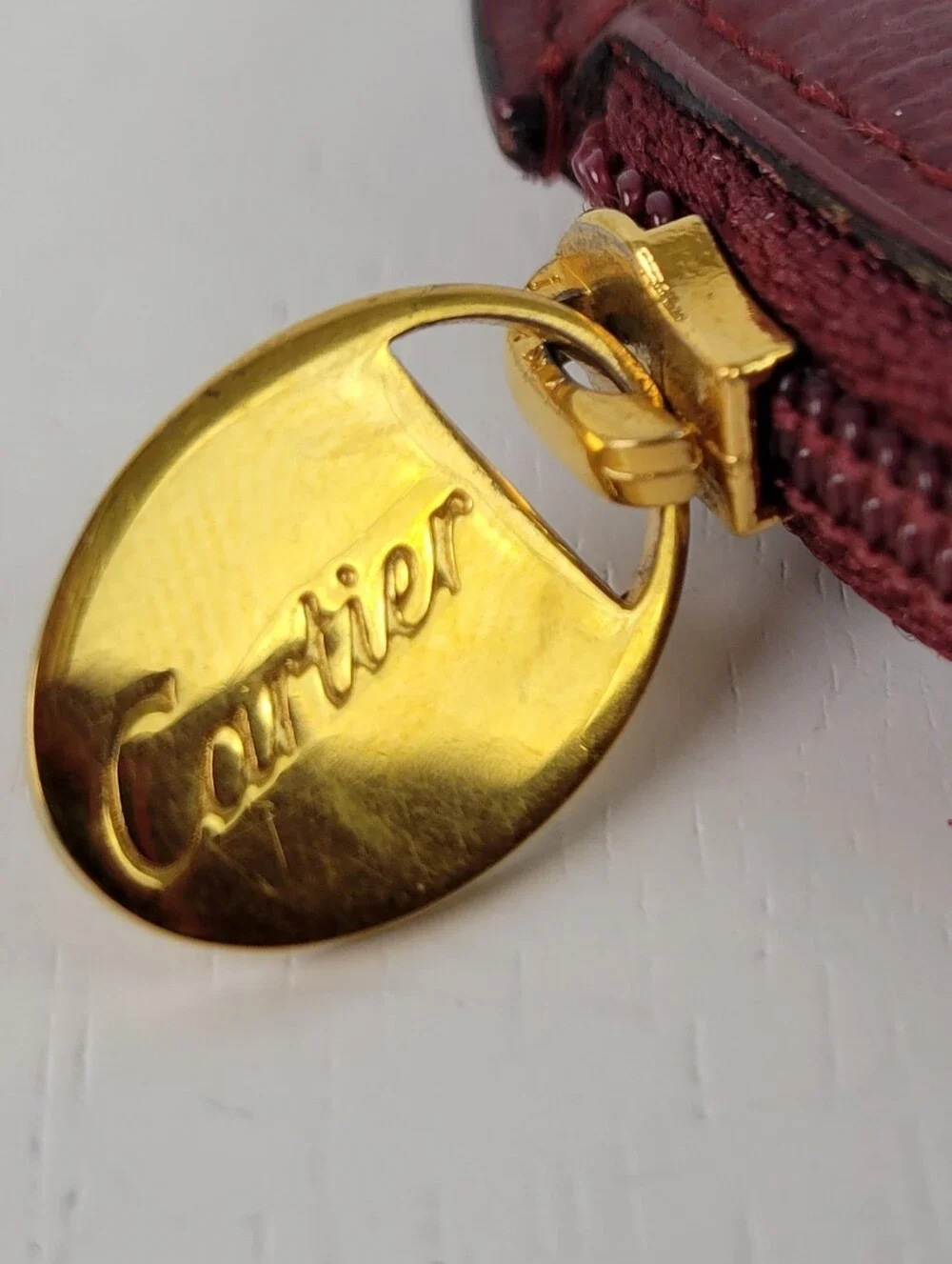 CARTIER Round Zip-Around Leather Coin Purse / Wallet